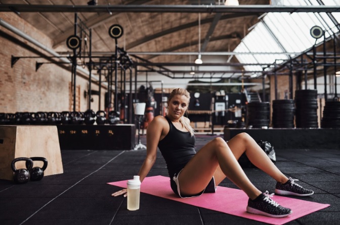 Descubra qual é o melhor piso para academia de CrossFit